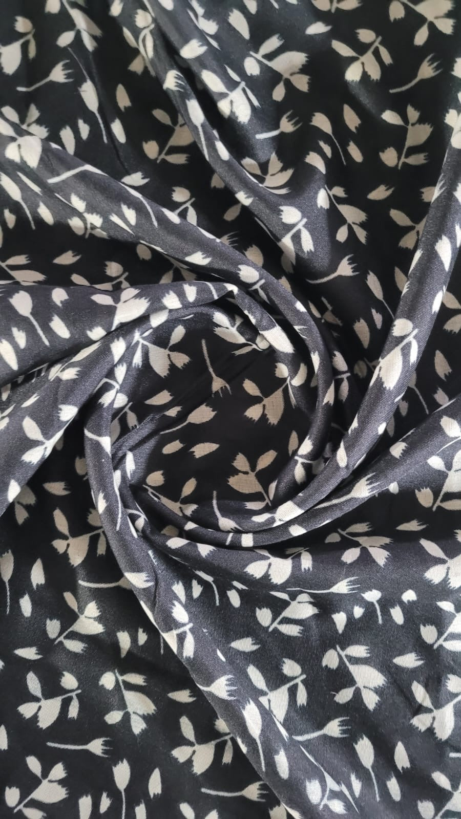 2 In 1 Printed Namaz Chaddar + Abaya 108 With Sleeves And Niqab (Stitched)