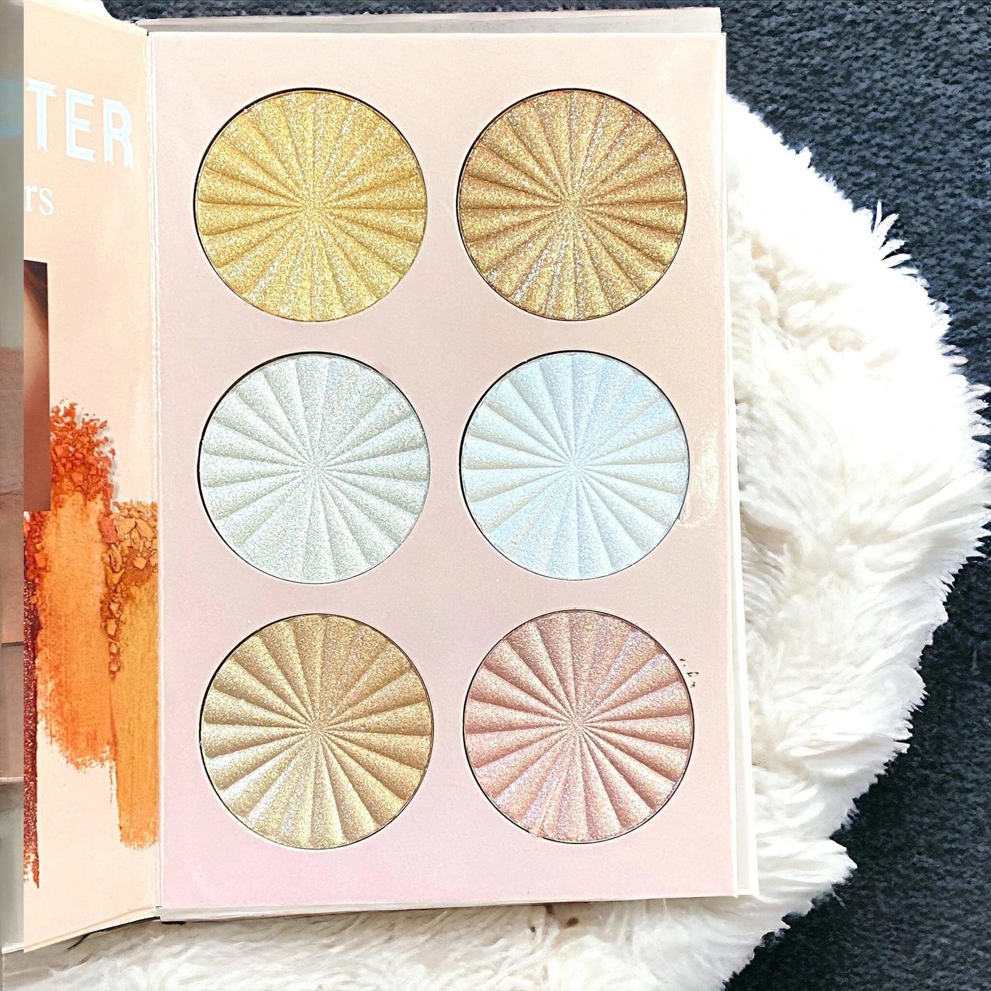 Professional Makeup Ultimate Utopia Book Palette